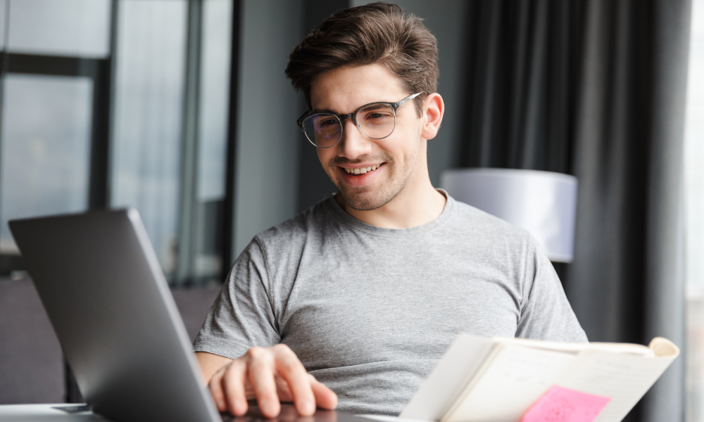 Så skapar du en säker digital arbetsplats – oavsett var medarbetarna jobbar